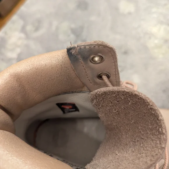 Women's Beige Timberland Boots - Picture 8 of 11